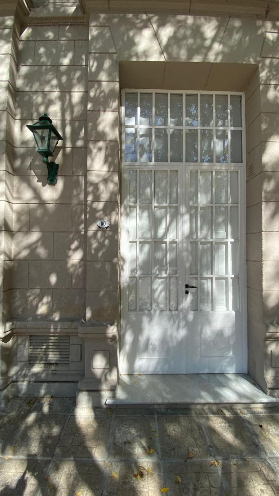 Apartment V.60
